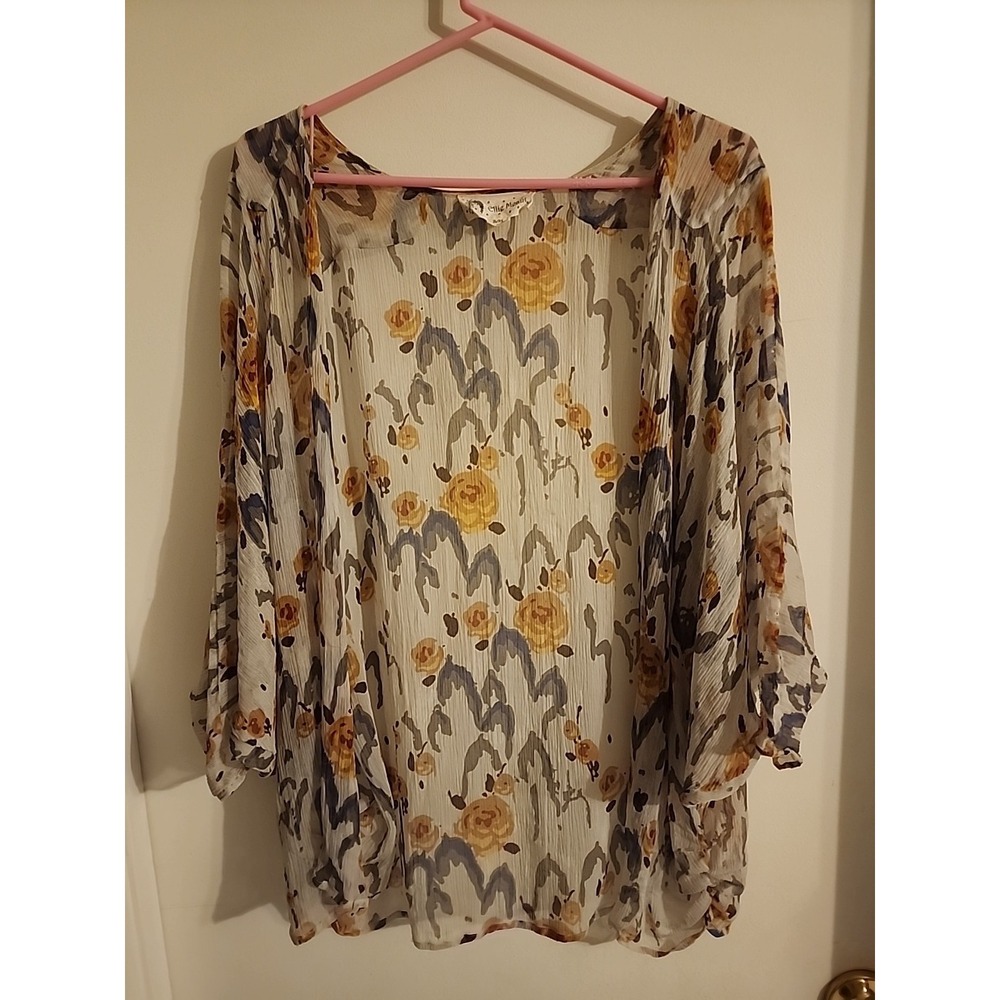 Ellie Meant Kimono S/M Gray and Yellow Details